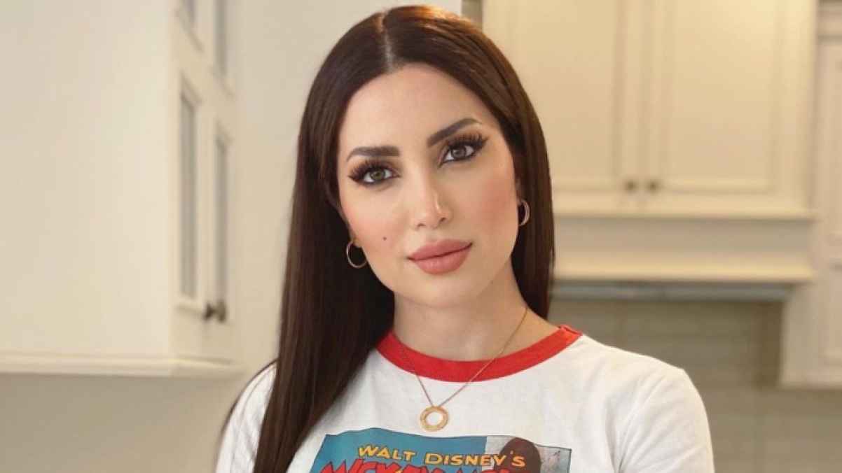 مقطع فيديو لـ نسرين طافش وزوجها من أرض الفيوم  يغضب متابعينها