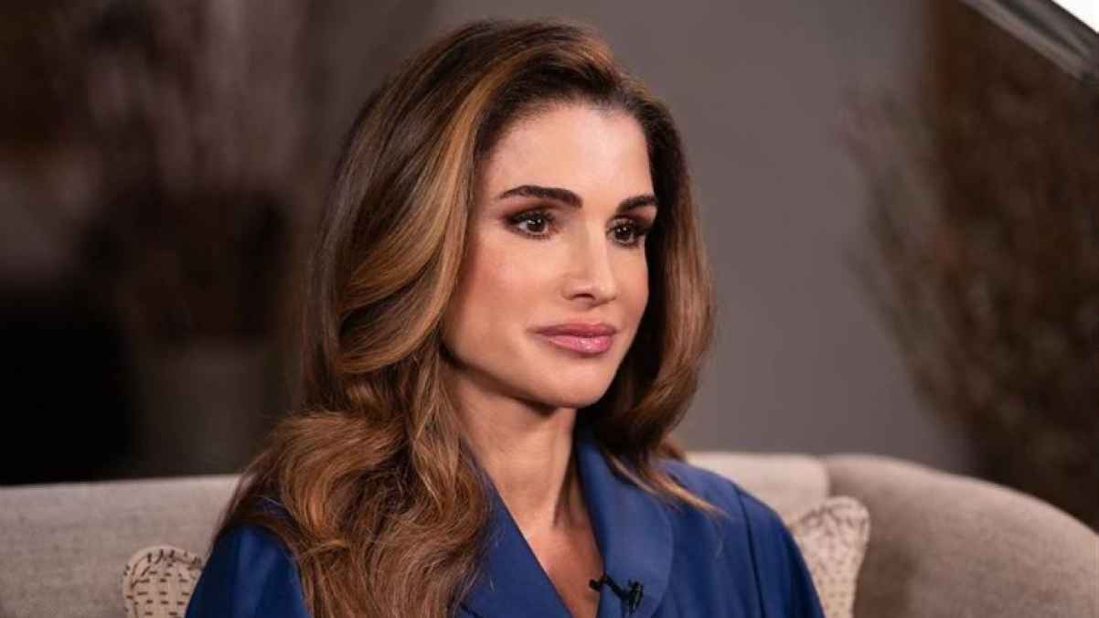 رجيم المؤشر الجلايسيمي.. سر رشاقة الملكة رانيا- صورة