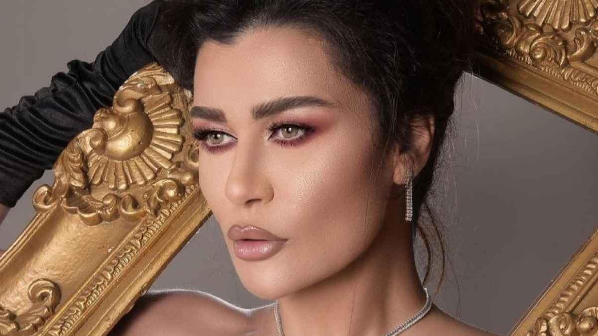"أصدق كذبة و وتبقى الصور" نادين الراسي تتخطى أزمة وفاة شقيقها- صور