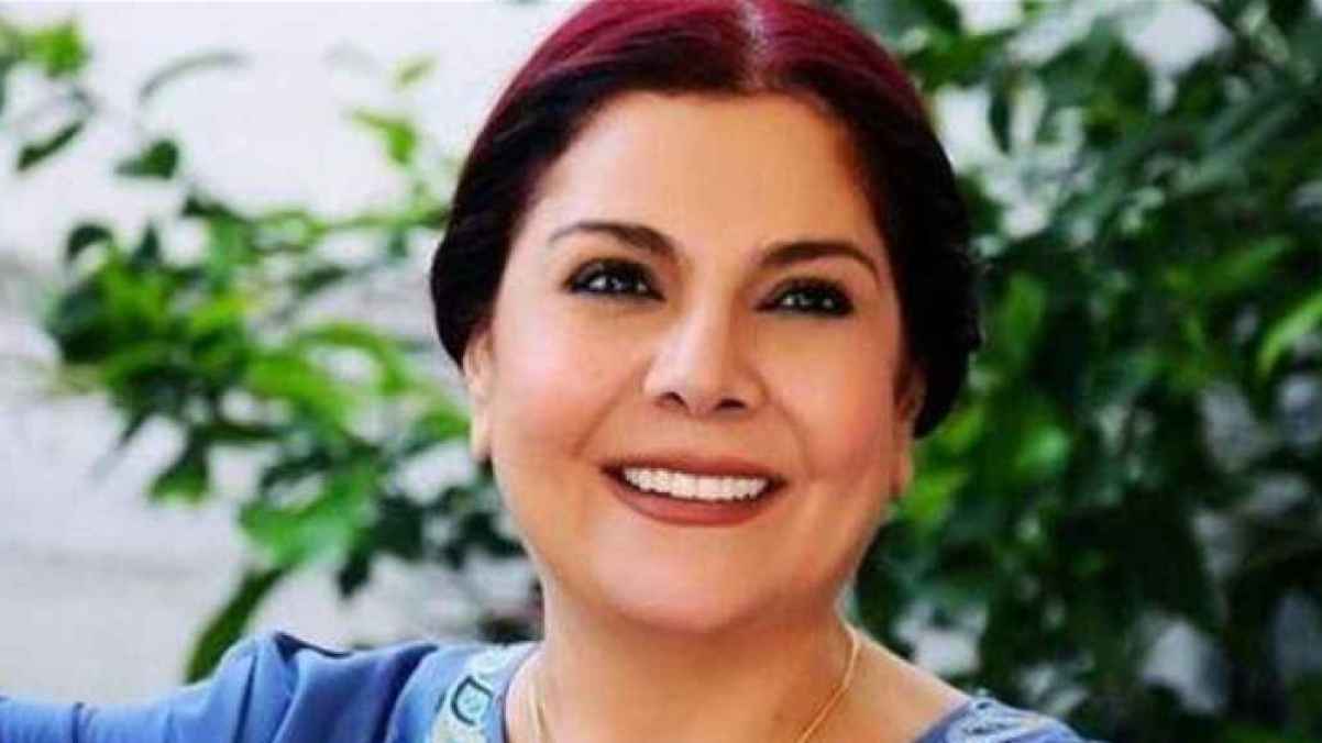 صباح الجزائري تنشر صورا قديمة لزوجها.. احتفالا بعيد ميلاه- فيديو