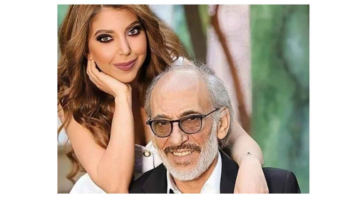 دموع الأب حاضرة.. غسان مسعود لم يتمالك دموعه في خطوبة ابنته- فيديو