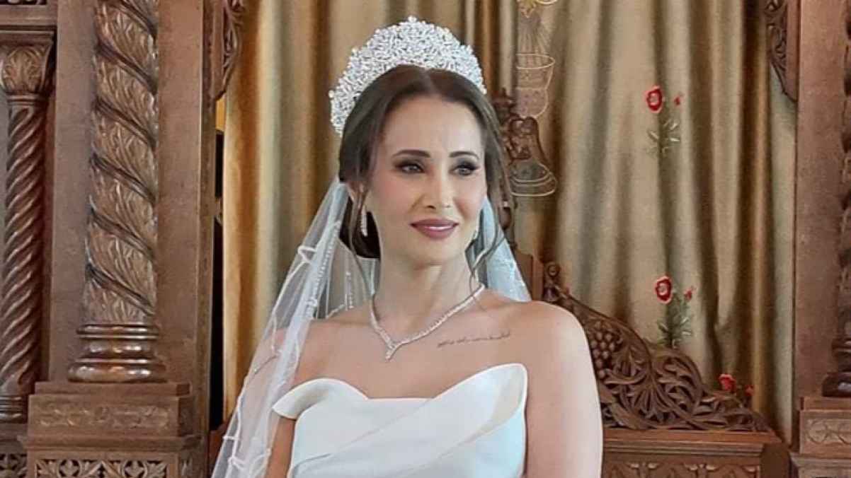 الفنانة الشابة ميرنا معلولي تحتفل بزفافها على شاب من خرج الوسط الفني- صور