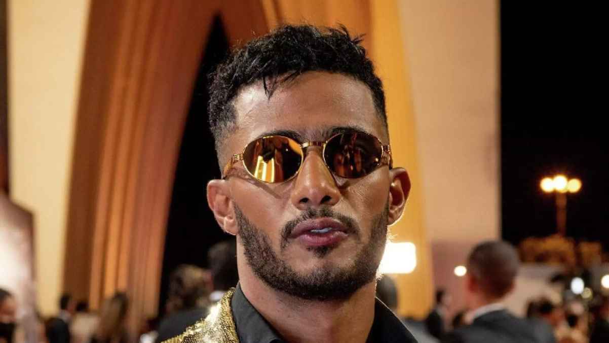 محمد رمضان يشعل أجواء حفل زفاف ابنة أخت شريهان بحضور زينة- فيديو