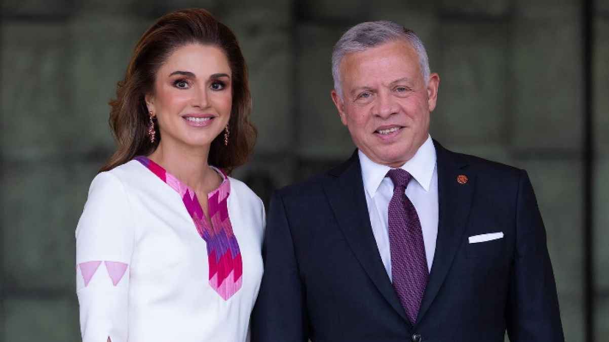 "محظوظة لقضاء حياتي معك"... هكذا تحتفل الملكة رانيا بالذكرى الثلاثين لزواجها من الملك عبد الله-فيديو