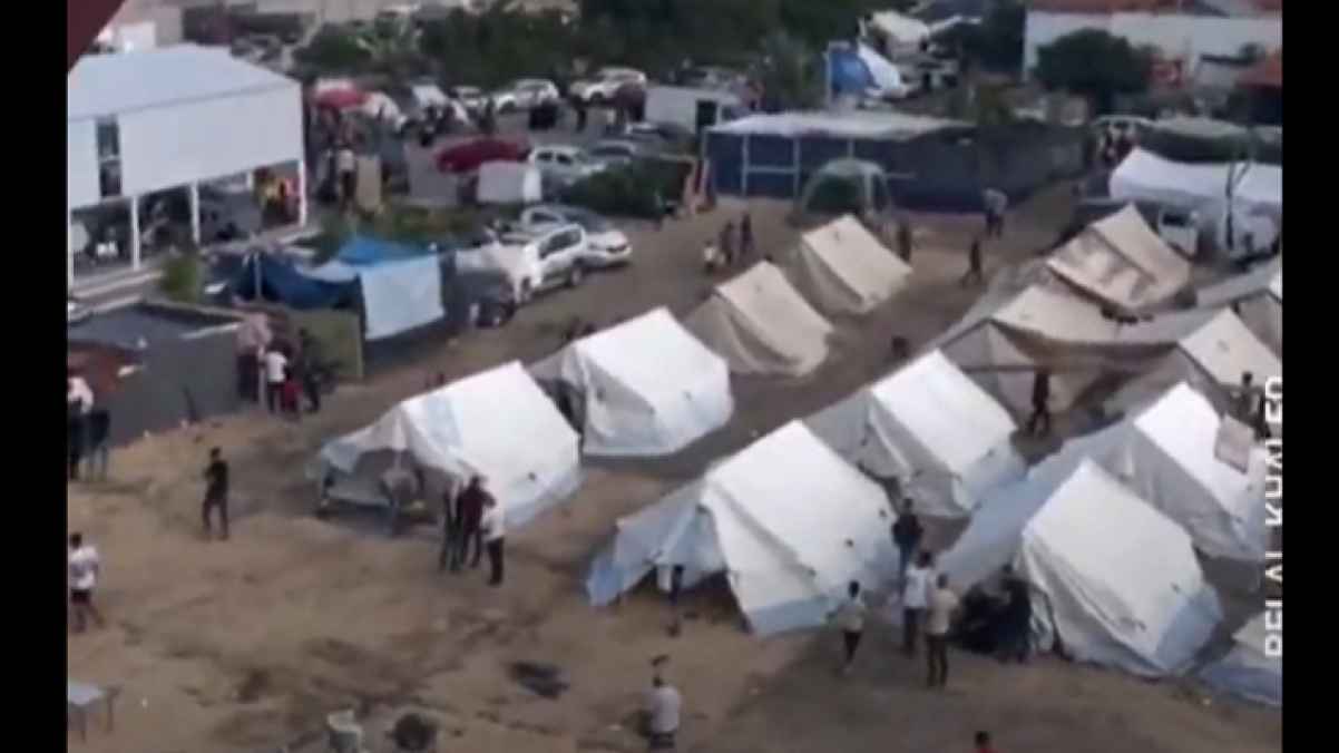 يجسد "التغريبة الفلسطينية".. أول مخيم للنازحين في خانيونس - فيديو