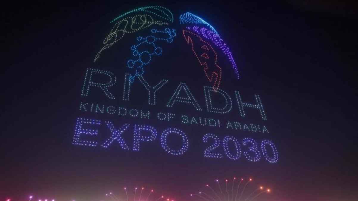 الرياض تفوز باستضافة "إكسبو 2030".. ونجوم الفن يحتفلون - صورة