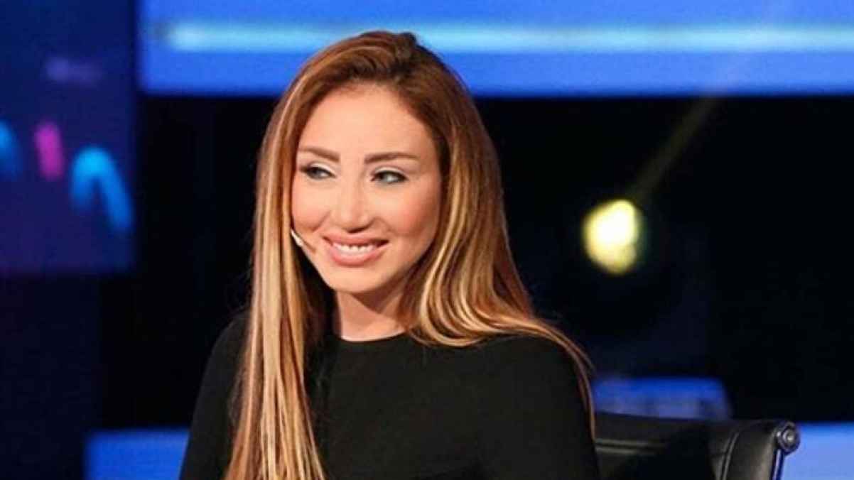 ريهام سعيد تفجر مفاجأة..فنان شهير حاول الزواج بها ووالدتها رفضت