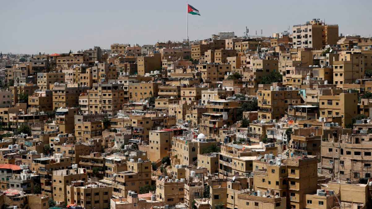الأمن في المكان.. حادثة مؤسفة تهز مواقع التواصل في الأردن الأحد