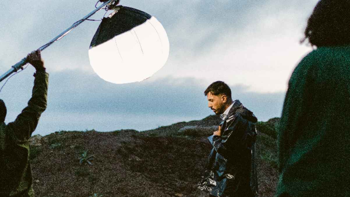 نويل خرمان ووسام قطب يستذكران "عبود العمري" بأغنية مؤثرة - صور