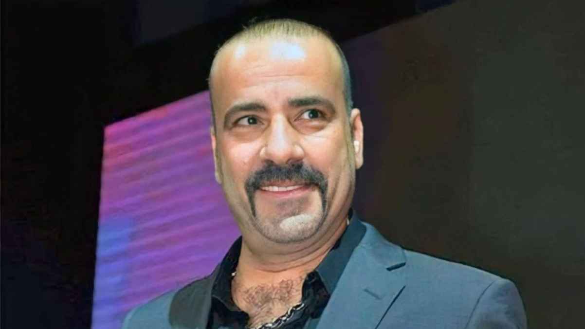 مخرج مصري يُحذر من التعامل مع محمد سعد