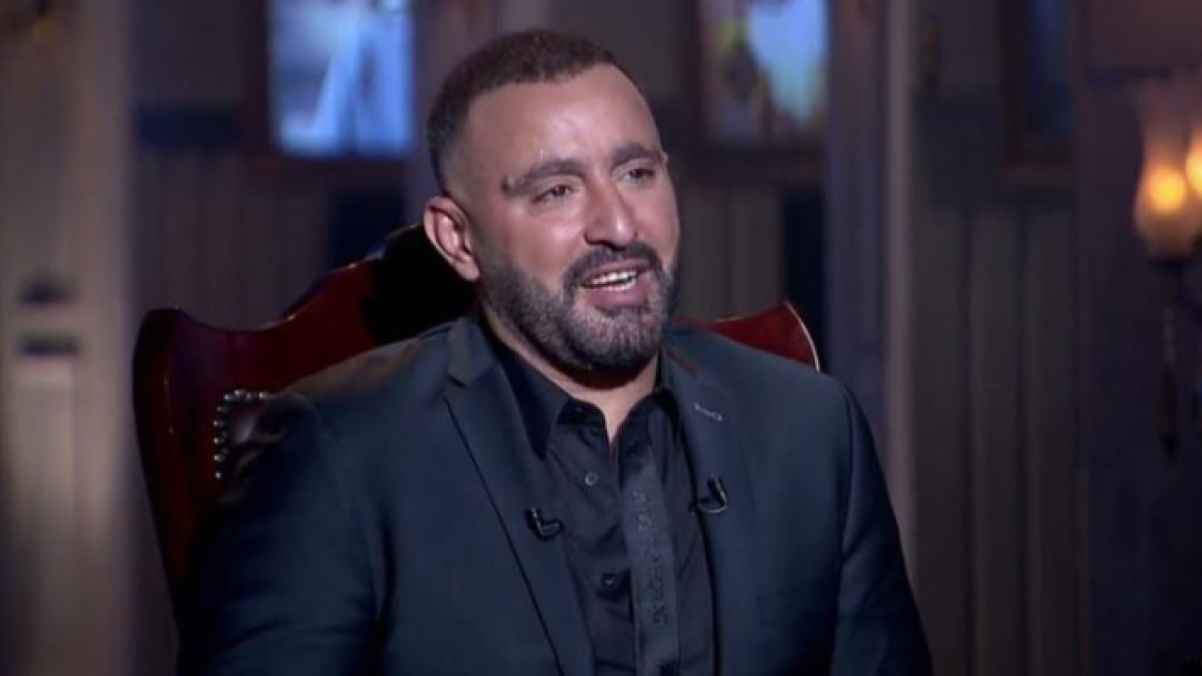 أحمد السقا:"الصفحة لم يتم سرقتها وشب كتب كلمتين بالغلط"