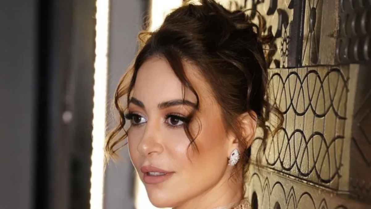 منة شلبي تحصد جائزة أفضل ممثلة عن "الهوى سلطان"