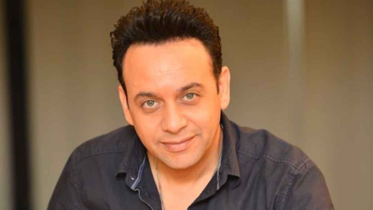 "تعبان بجد".. مصطفى قمر يخضع لعملية جراحية دقيقة