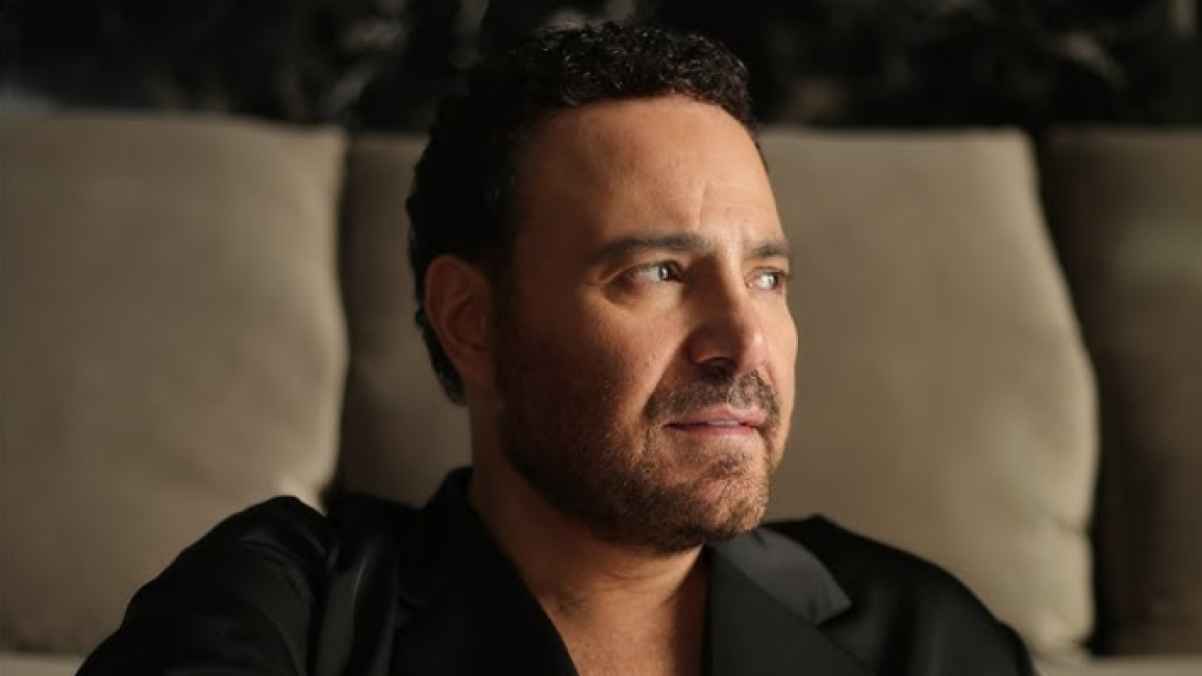 عاصي الحلاني يروج لـ"الحق علينا" ونشطاء:"رسالة لطليق ابنته"