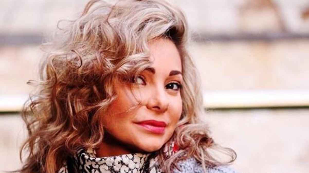 "لوك"جريء لـ نادين تحسين بيك يتسبب بتفاعل جمهورها - صورة