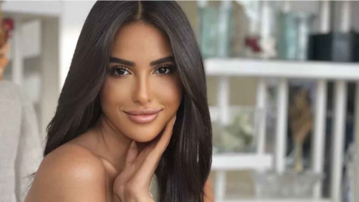 آية سماحة تعتذر لـ مشيرة إسماعيل قبيل قرار "نقابة الممثلين"