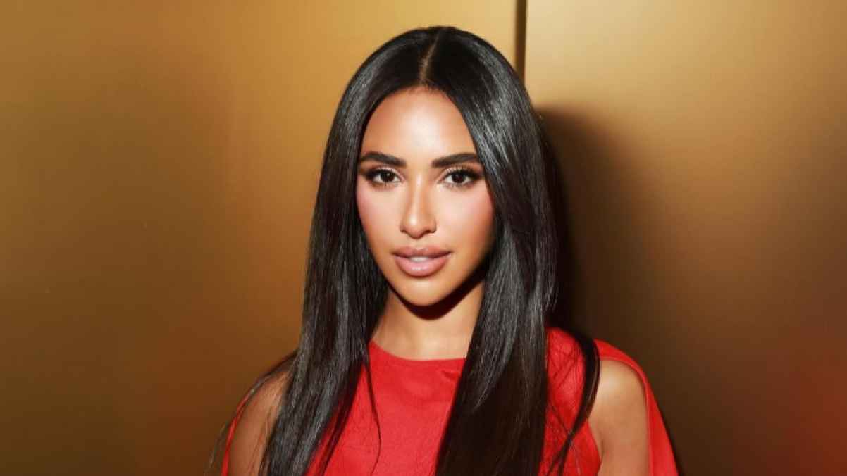 آية سماحة تواجه المساءلة النقابية بعد هجومها على مشيرة إسماعيل - صور