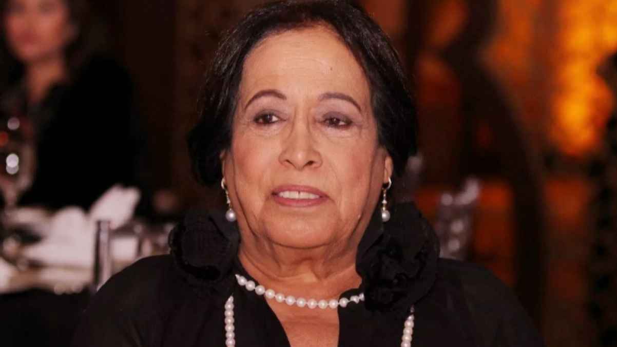 حياة الفهد تتنقل على كرسي متحرك في بغداد - فيديو