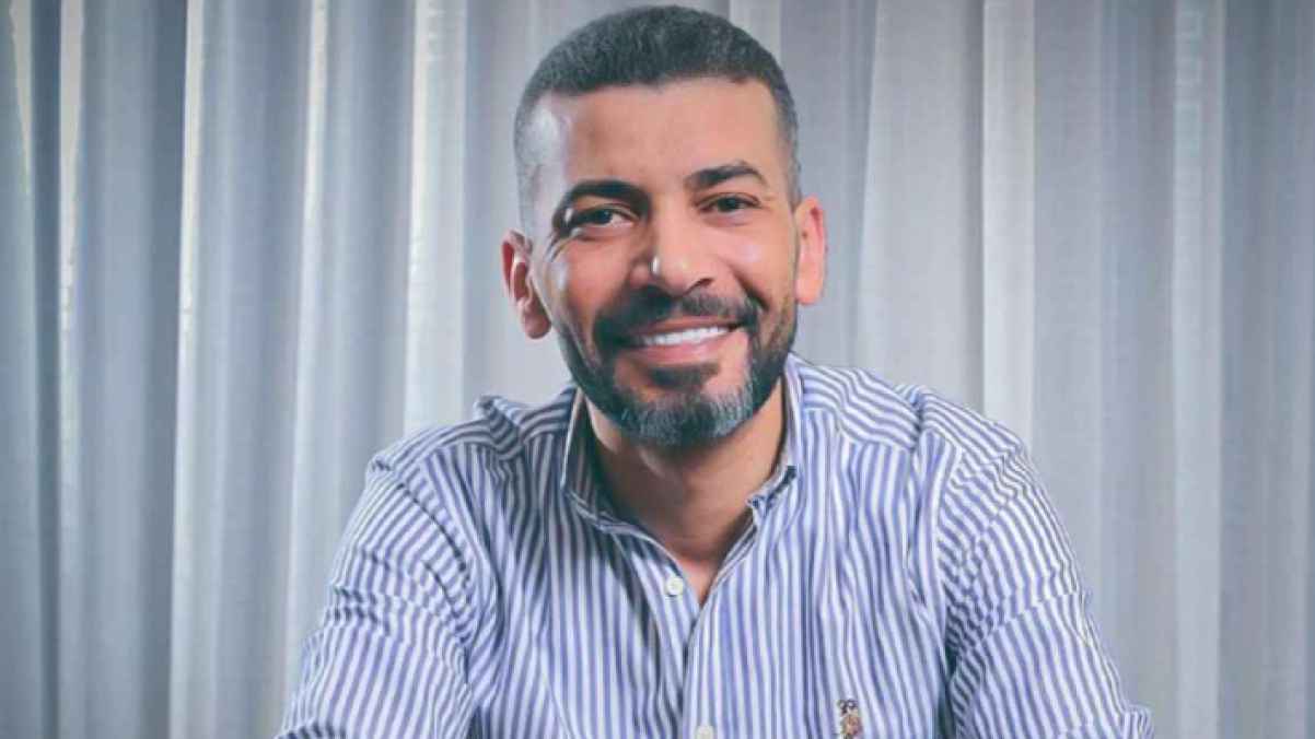 منشور لـ عمر زوربا يشعل تكهنات "انفصاله عن زوجته"