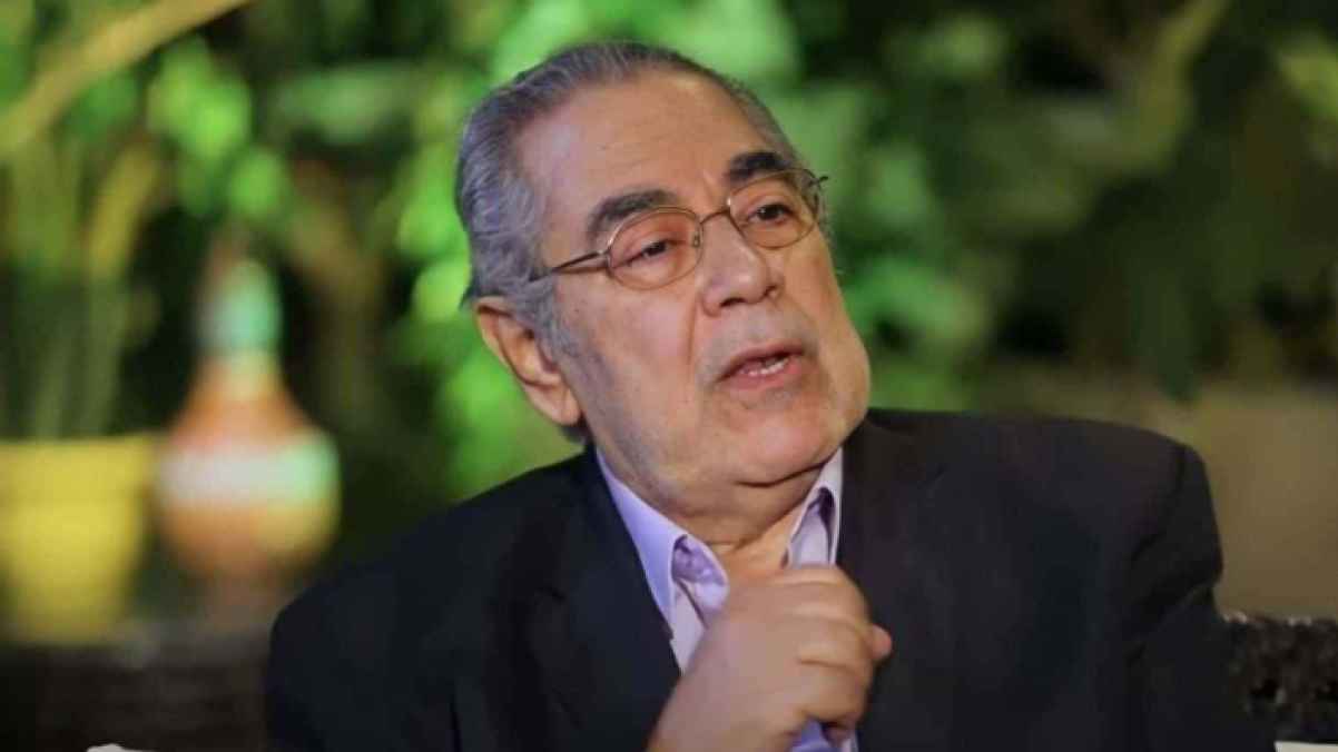 في العناية المركزة .. تطورات الحالة الصحية لـ صبري عبد المنعم