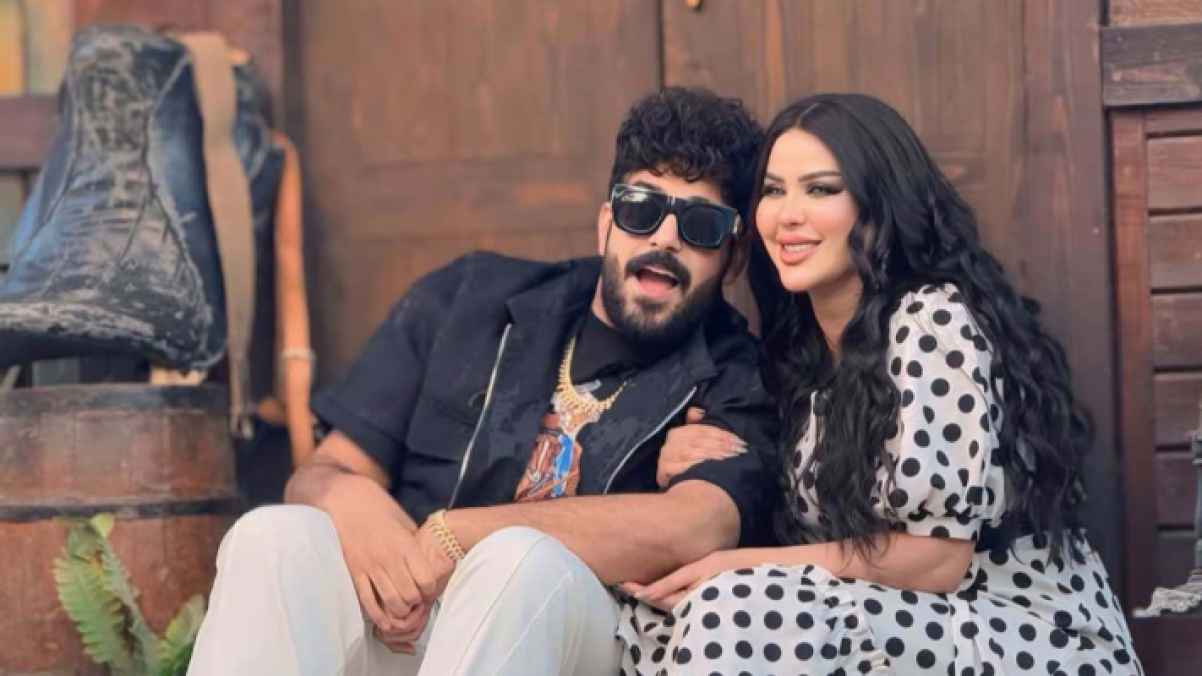 بعد أزمات واتهامات.. طلاق شيماء سعيد وإسماعيل الليثي