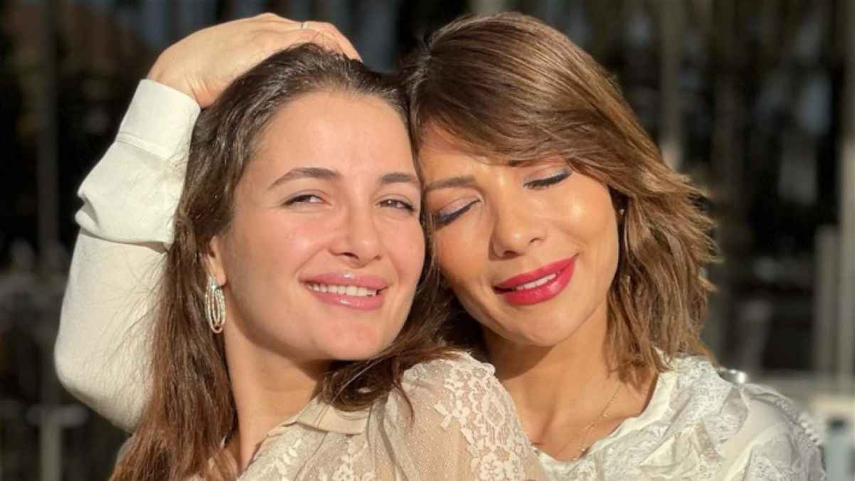 لحظة فخر واعتزاز.. شام الذهبي تحقق حلم والدتها أصالة