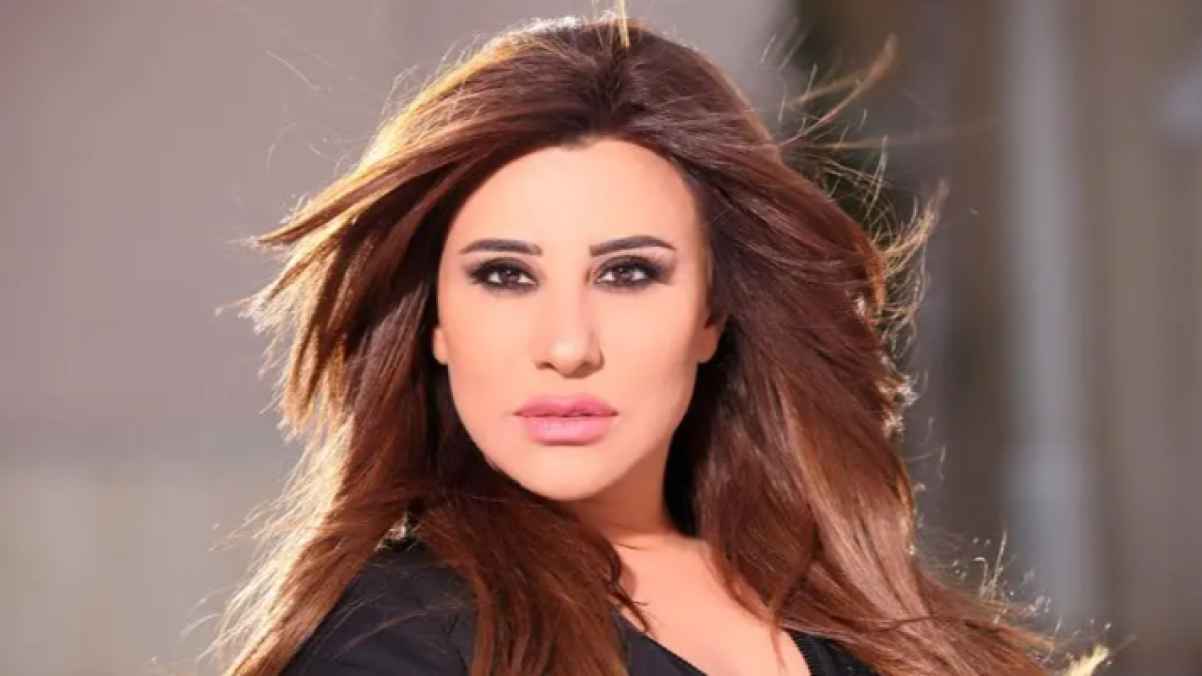 نجوى كرم تُطلق "حالة طوارئ"