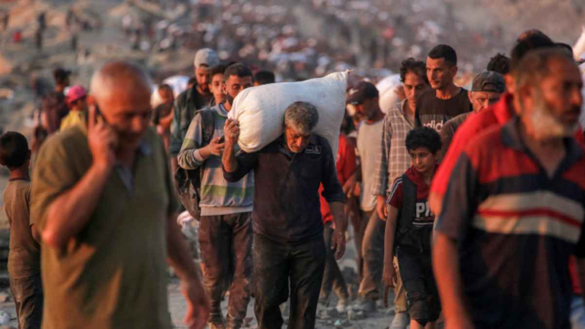 تل أبيب تركض إلى الملاجئ.. وغــزة تمشي إلى التاريخ
