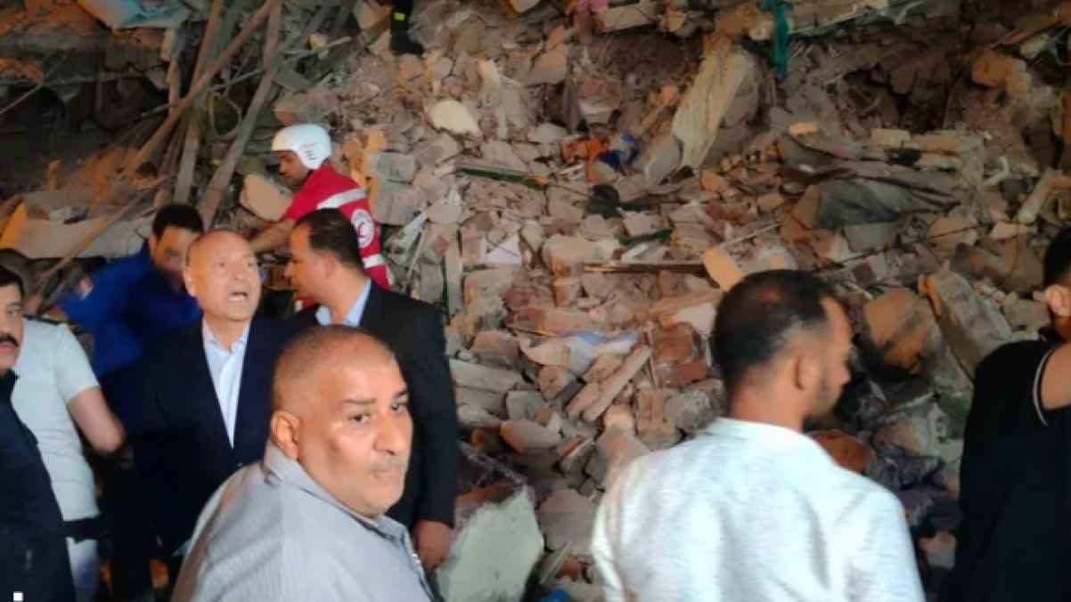 "افتكرت زلزال".. مدير تصوير يكشف اللحظات الأخيرة لانهيار منزل نور الشريف