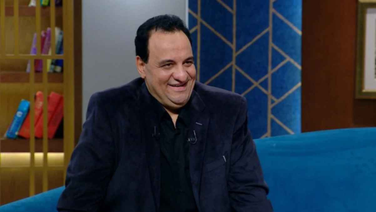 الموت يفجع الفنان هشام إسماعيل بوفاة والدته