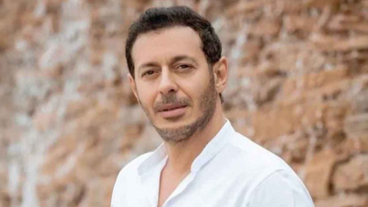 مصطفى شعبان:"والدي بخير "