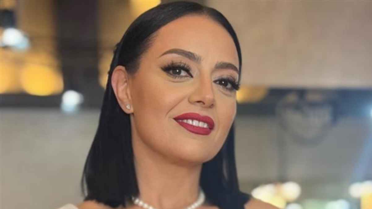 "حبيبتي مشيت".. الموت يفجــع هبة عبد الغني
