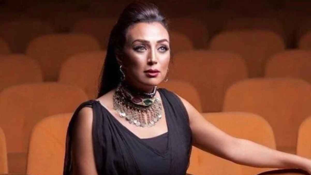 وعكة صحية مفاجئة تُدخل صفاء جلال وابنتها المستشفى