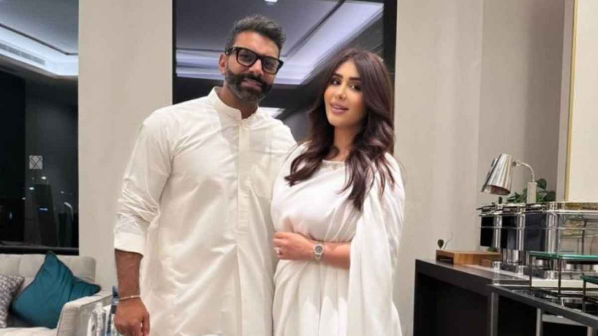 هنادي الكندري تنفصل عن زوجها بعد 20 عاماً