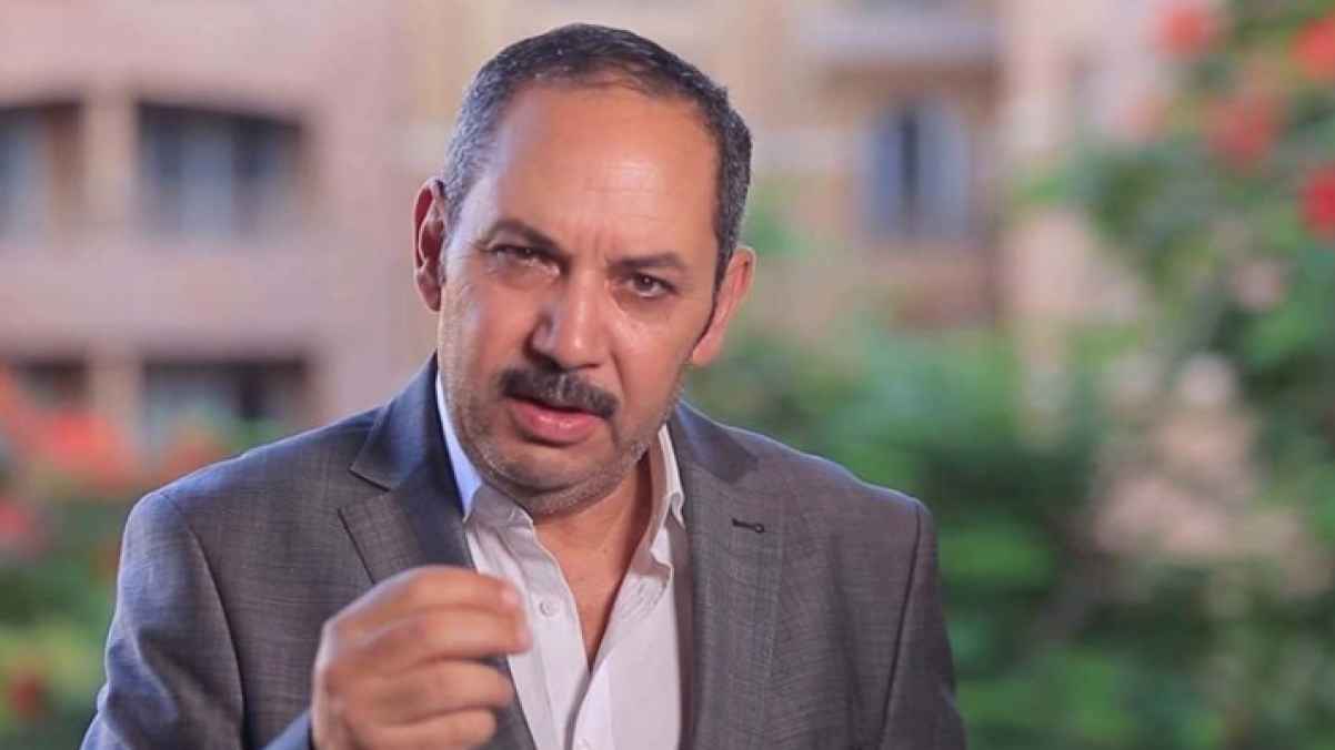 نجاة كمال أبو رية من حادث تصادم