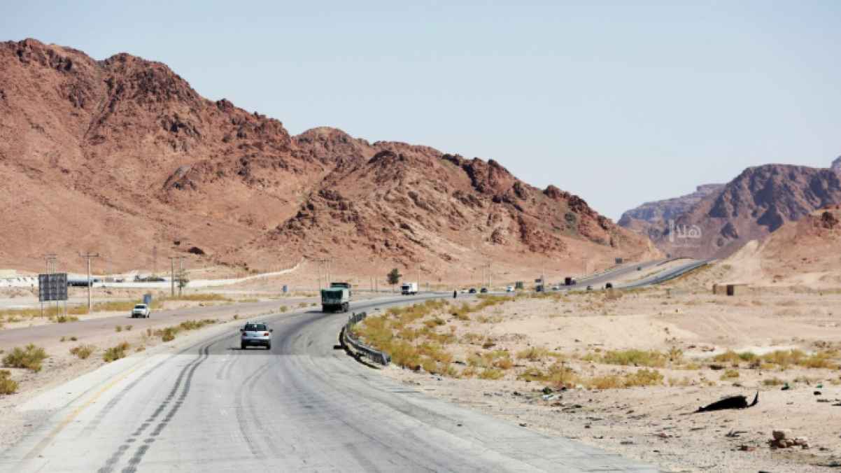 تفاصيل ما حدث على الطريق الصحراوي الخميس