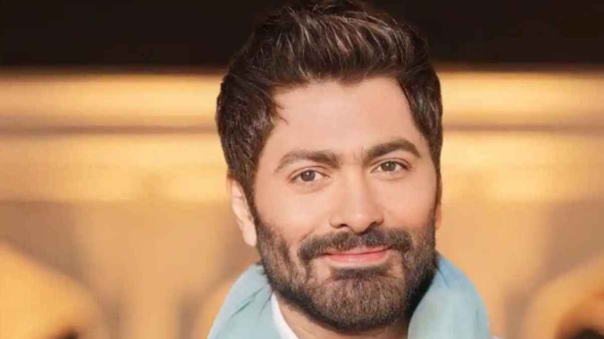 بعد "حادث الضبعة".. تامر حسني يطالب بالكشف الطبي لسائقي النقل