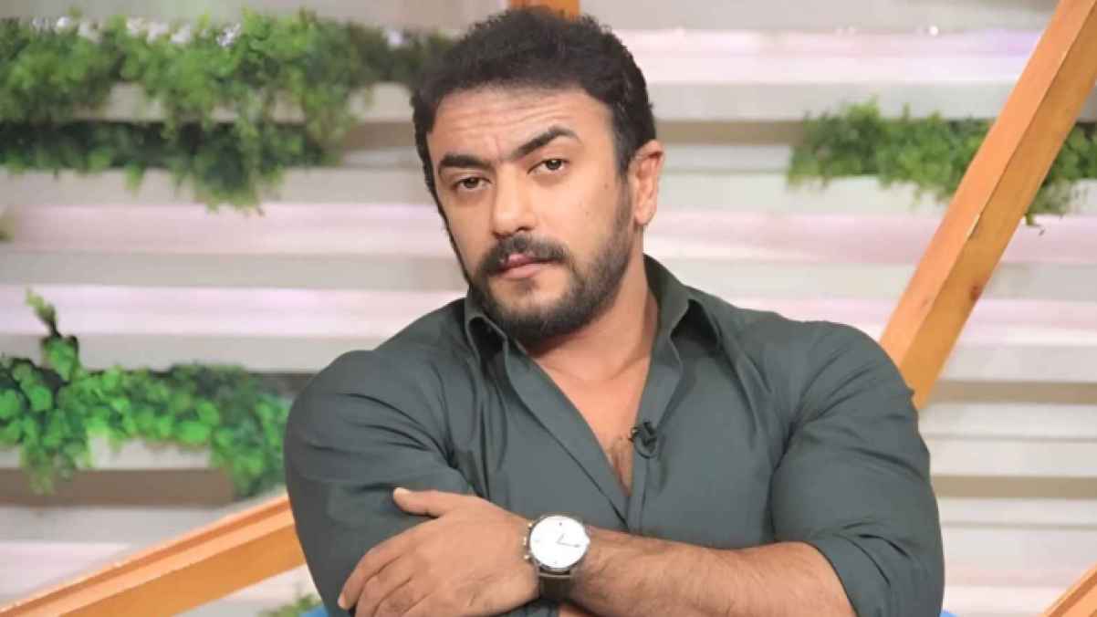 أحمد العوضي يشوق جمهوره لمفاجأة فنية في "رمضان 2026"
