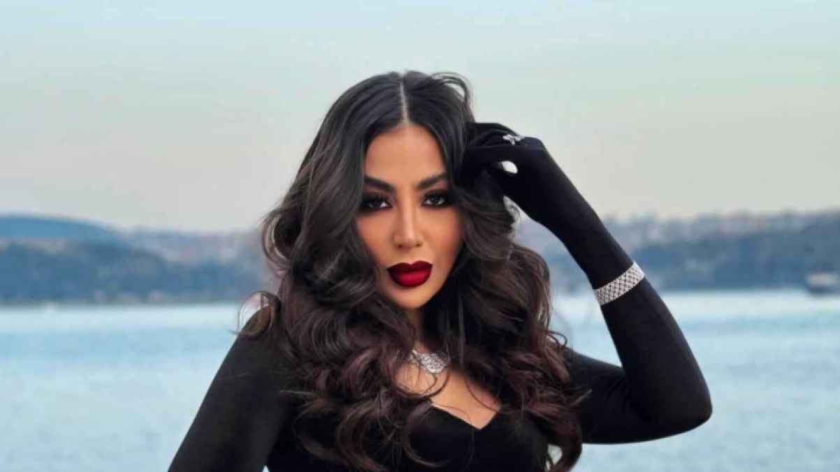 "صدمت جمهورها".. ابنة صباح الجزائري تهاجم زوج والدتها السابق دريد لحام
