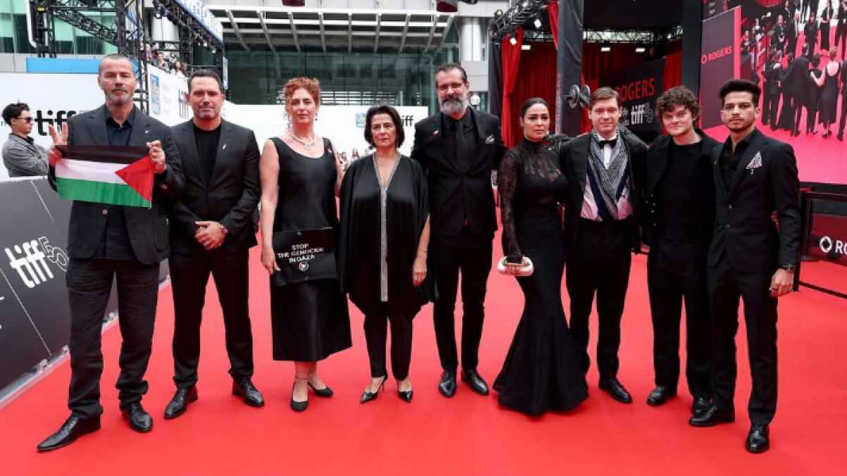 نجوم فيلم"فلسطين 36" يتألقون بالعرض الخاص في مهرجان تورونتو