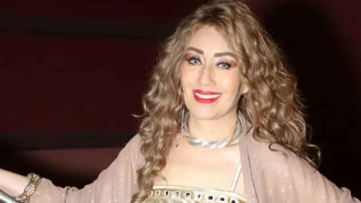 إيناس مكي :"أُصبت بمرض مناعي نادر أثر على نفسيتي"