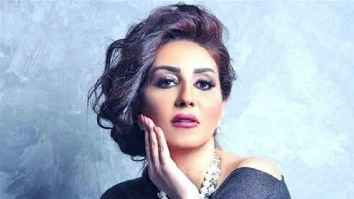وفاء عامر تكشف تفاصيل رحلة علاج إبراهيم شيكا