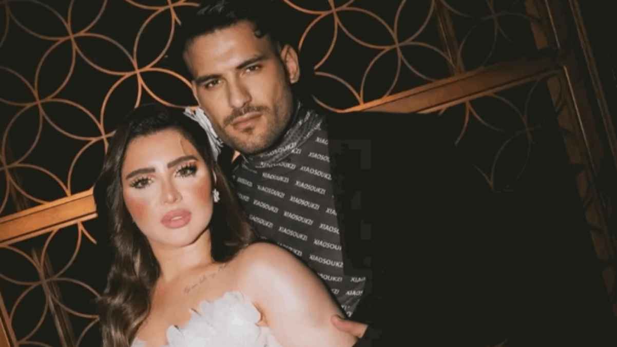 Ex-wife of Moslem Escalates Dispute with His Sister