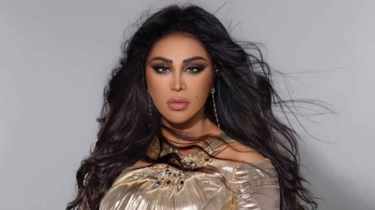 أحلام تكشف عن نجاح عملية تجميل أنفها وتوثّق التجربة