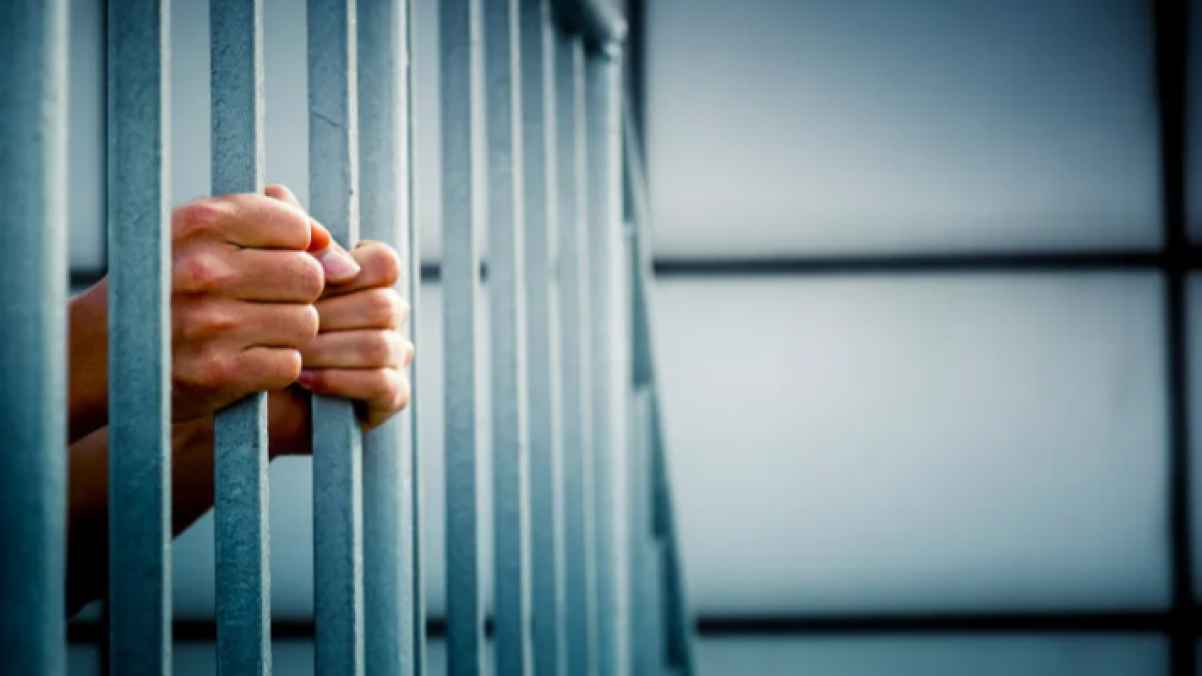 "لكمات قوية".. تطورات قضية إنهاء حياة "حلاق" في الزرقاء