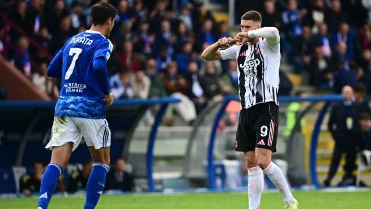 يوفنتوس يسقط أمام كومو بثنائية نظيفة في مفاجأة بالدوري الإيطالي