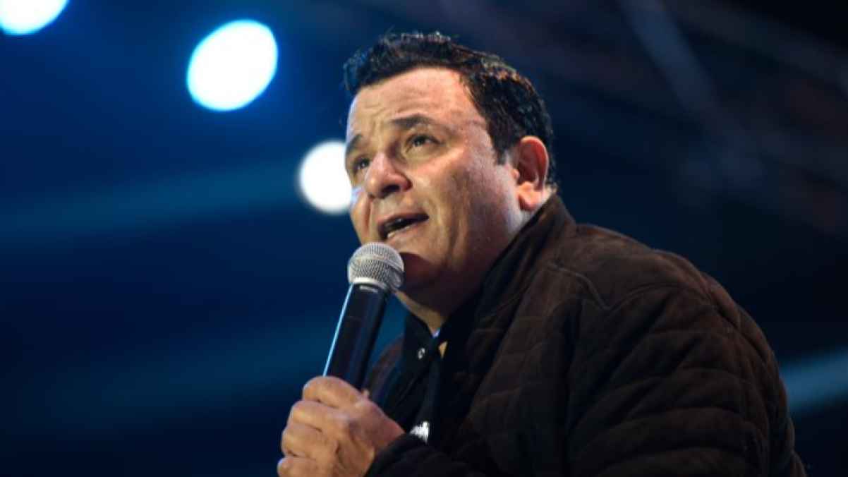 تامر حسين لـ محمد فؤاد :"بتمنى من الفنان المحترم إنه يخرجني من أي حوارات جانبية"