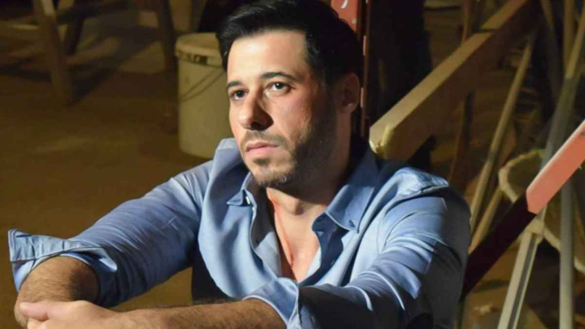 انهار بالبكاء.. أحمد السعدني يكشف سبب تأثره في عرض فيلمه الجديد