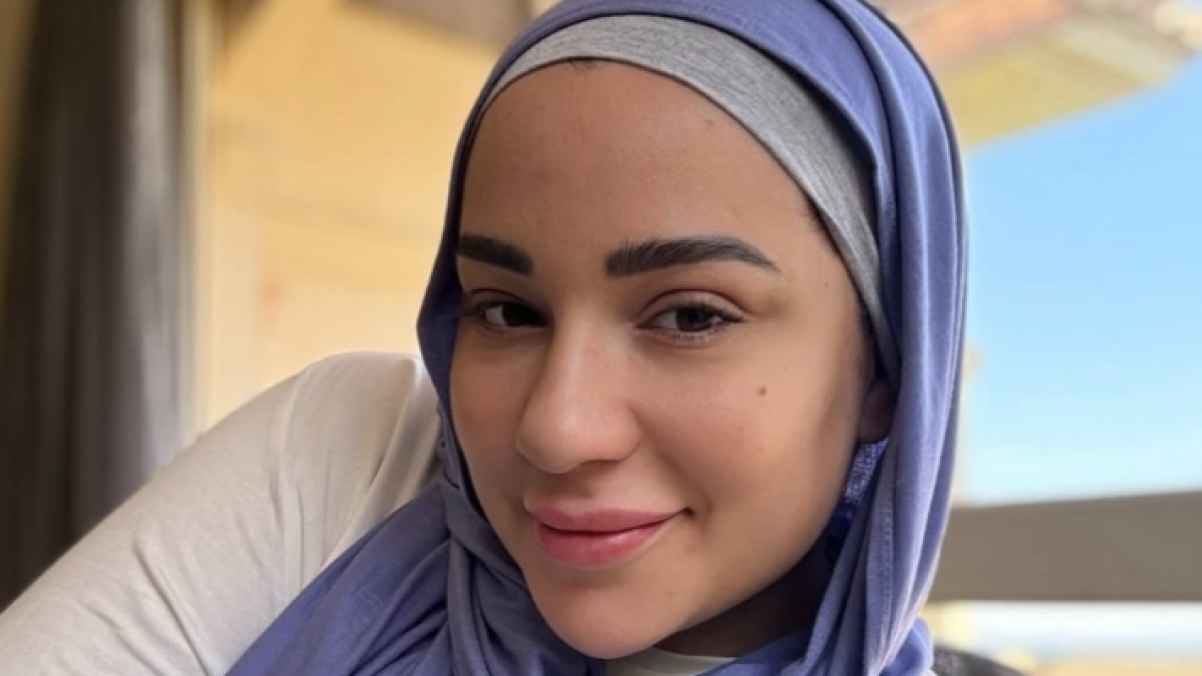 أول ظهور بالحجاب لـ أسما شريف منير في مهرجان الجونة - صور