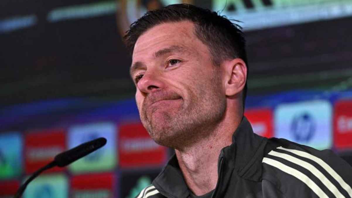 تشابي ألونسو يؤكد جاهزية ريال مدريد قبل مواجهة برشلونة